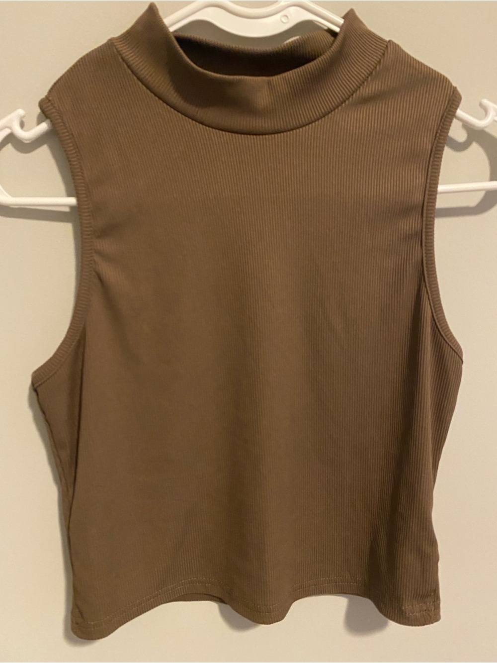 SHEIN Ribbed Mock Neck Sleeveless Tank - Brown